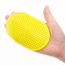 Load image into Gallery viewer, Pet Grooming Glove
