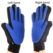 Load image into Gallery viewer, Pet Grooming Glove
